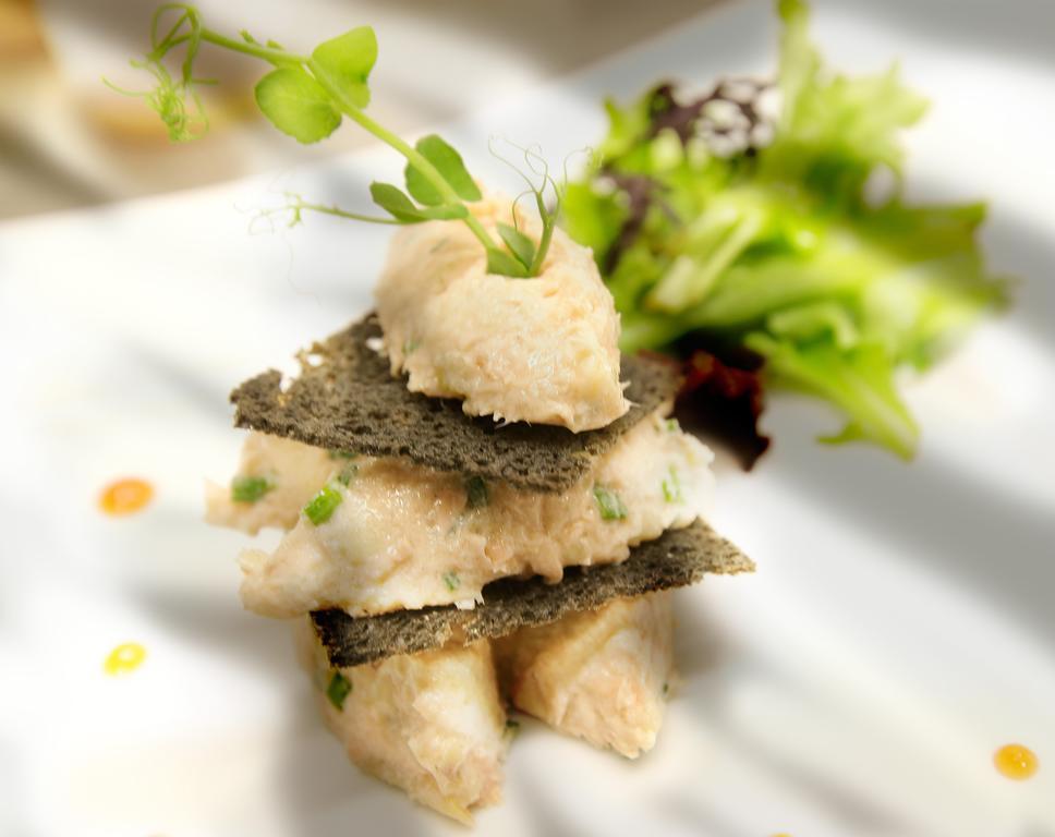 Logis Hotel La Croix Blanche Fontevraud מראה חיצוני תמונה