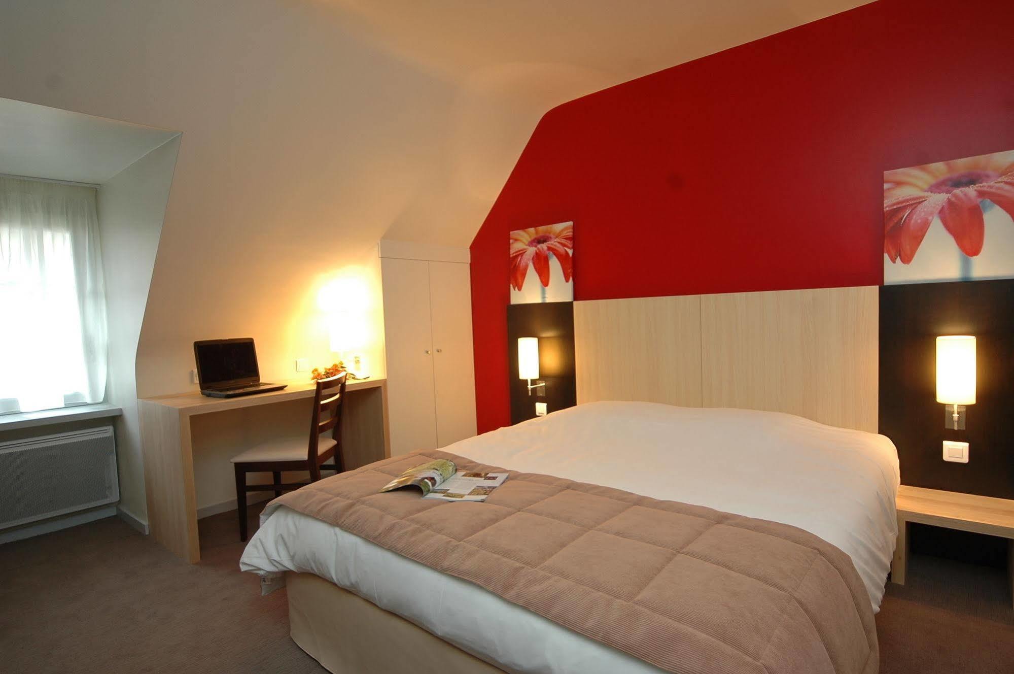Logis Hotel La Croix Blanche Fontevraud חדר תמונה
