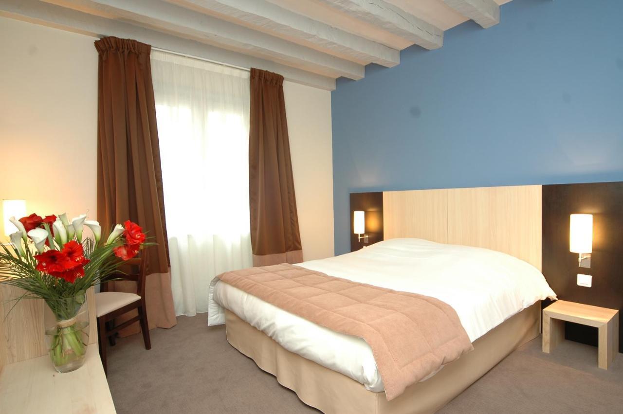 Logis Hotel La Croix Blanche Fontevraud חדר תמונה